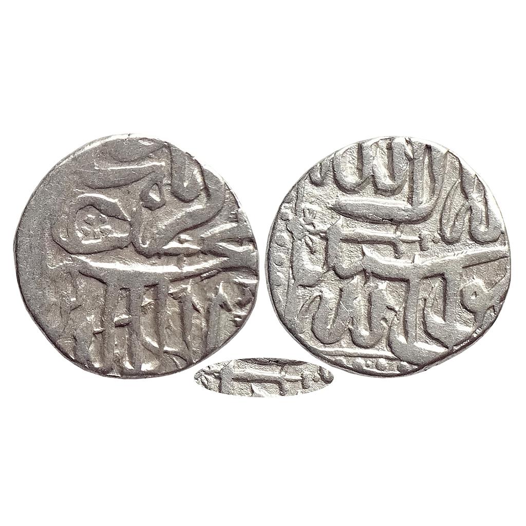 Mughal, Akbar, Mulher Mint (off flan), "Sword" as a mint mark, Silver Mahmudi